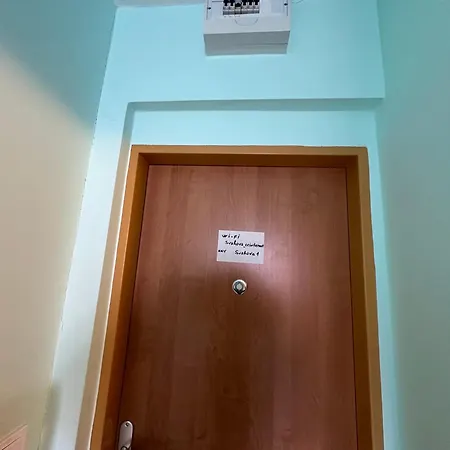 Loft Svahova 6 דירה קרלובי וארי
